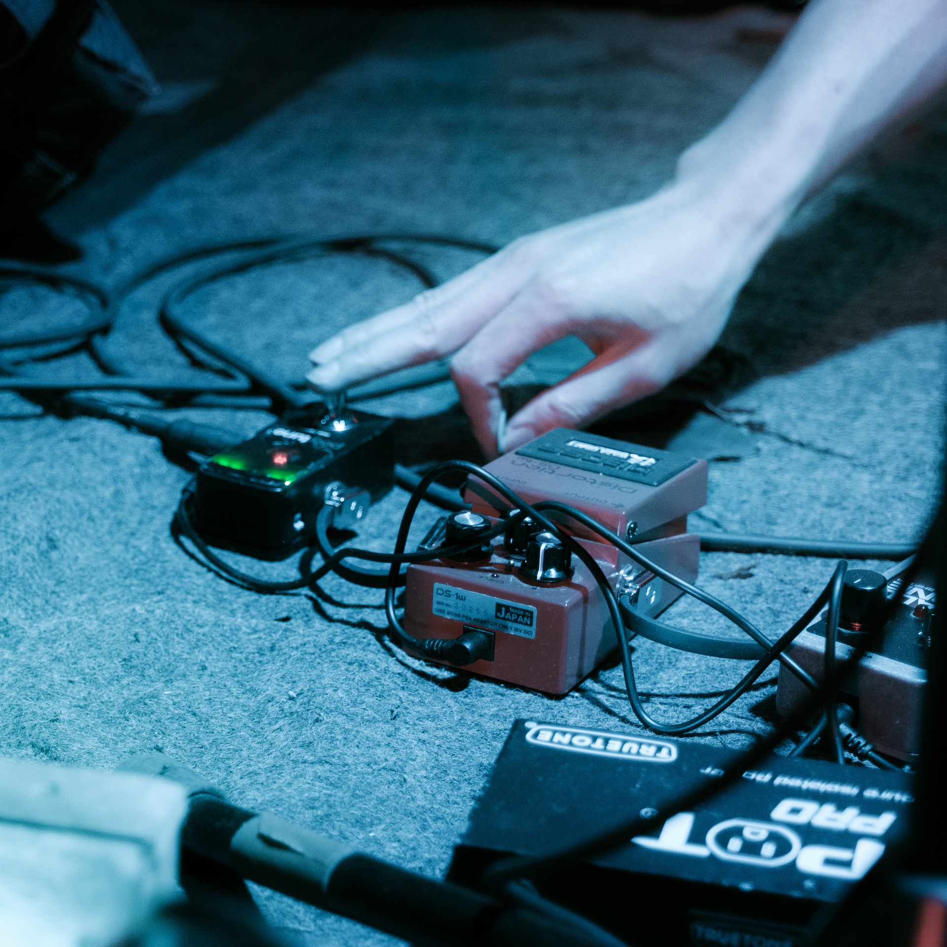photo-1